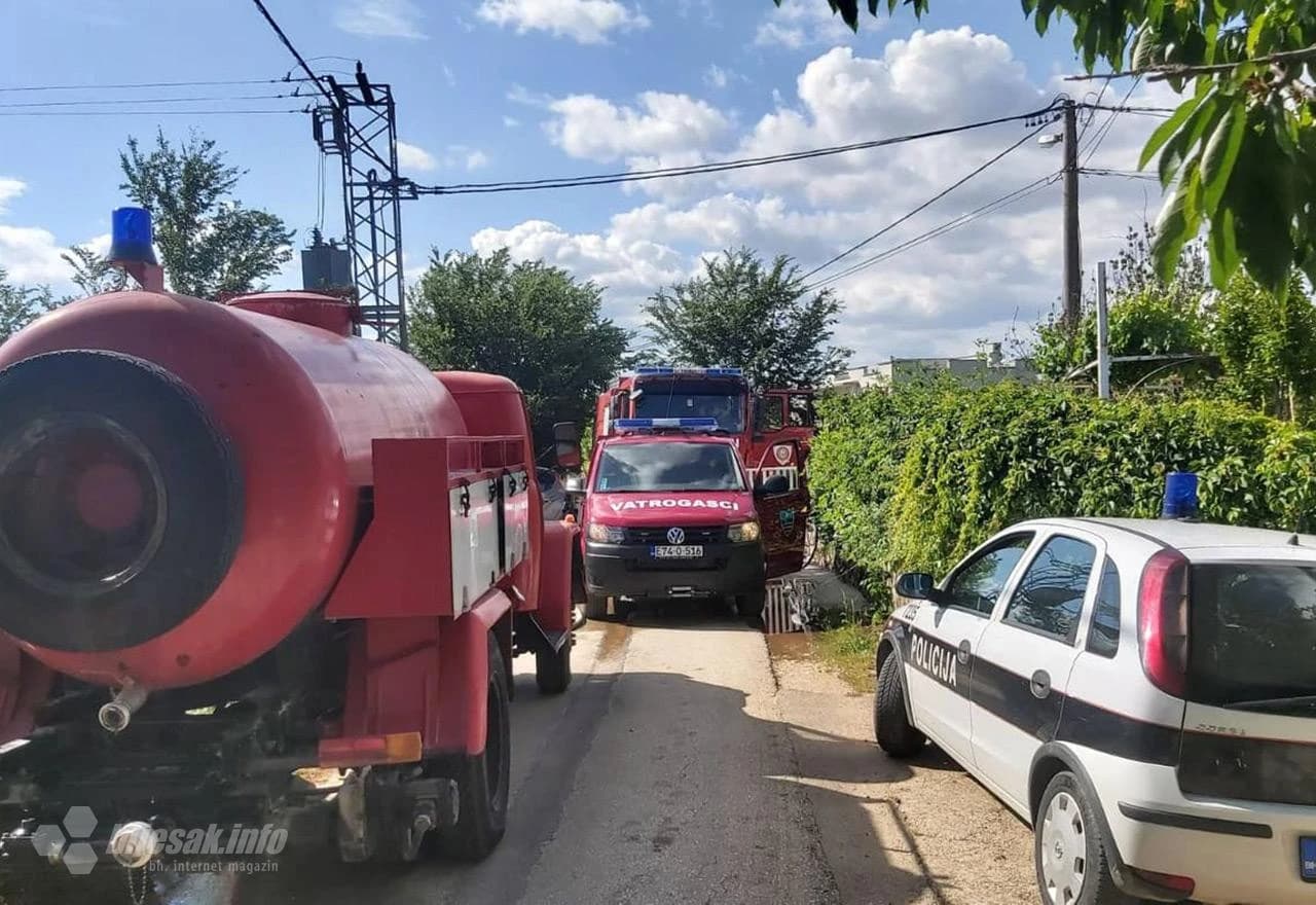 Požar na kući u naselju Buna