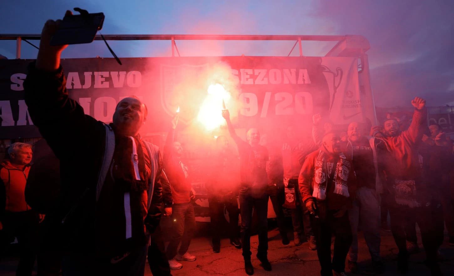 Nogometaši i navijači Sarajeva proslavili titulu prvaka BiH 