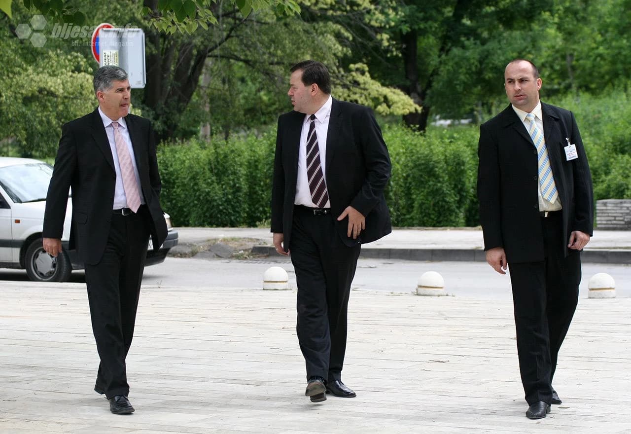 2006.: Čović Lozančioć i Lasić