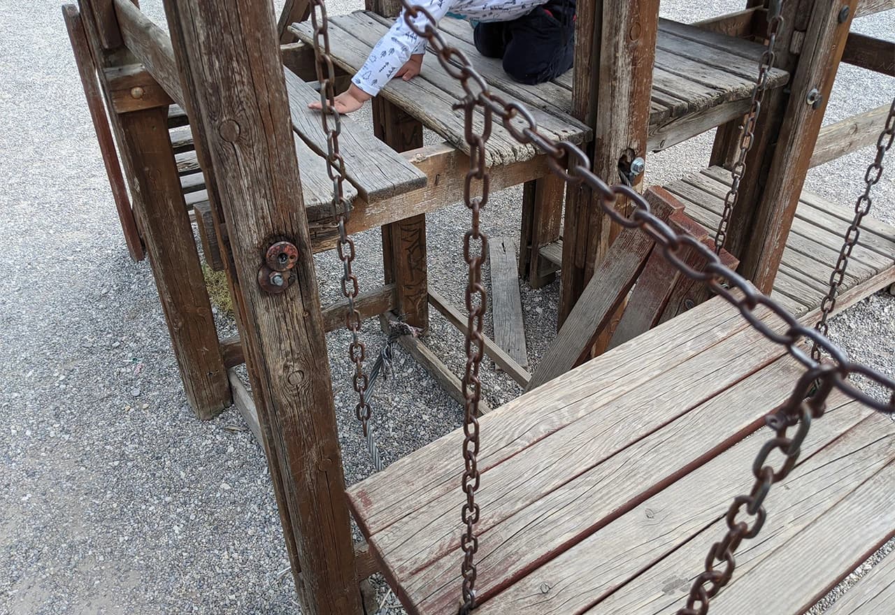 Razvaljene i zapuštene sprave postale su prijetnja svakoj dječjoj igri