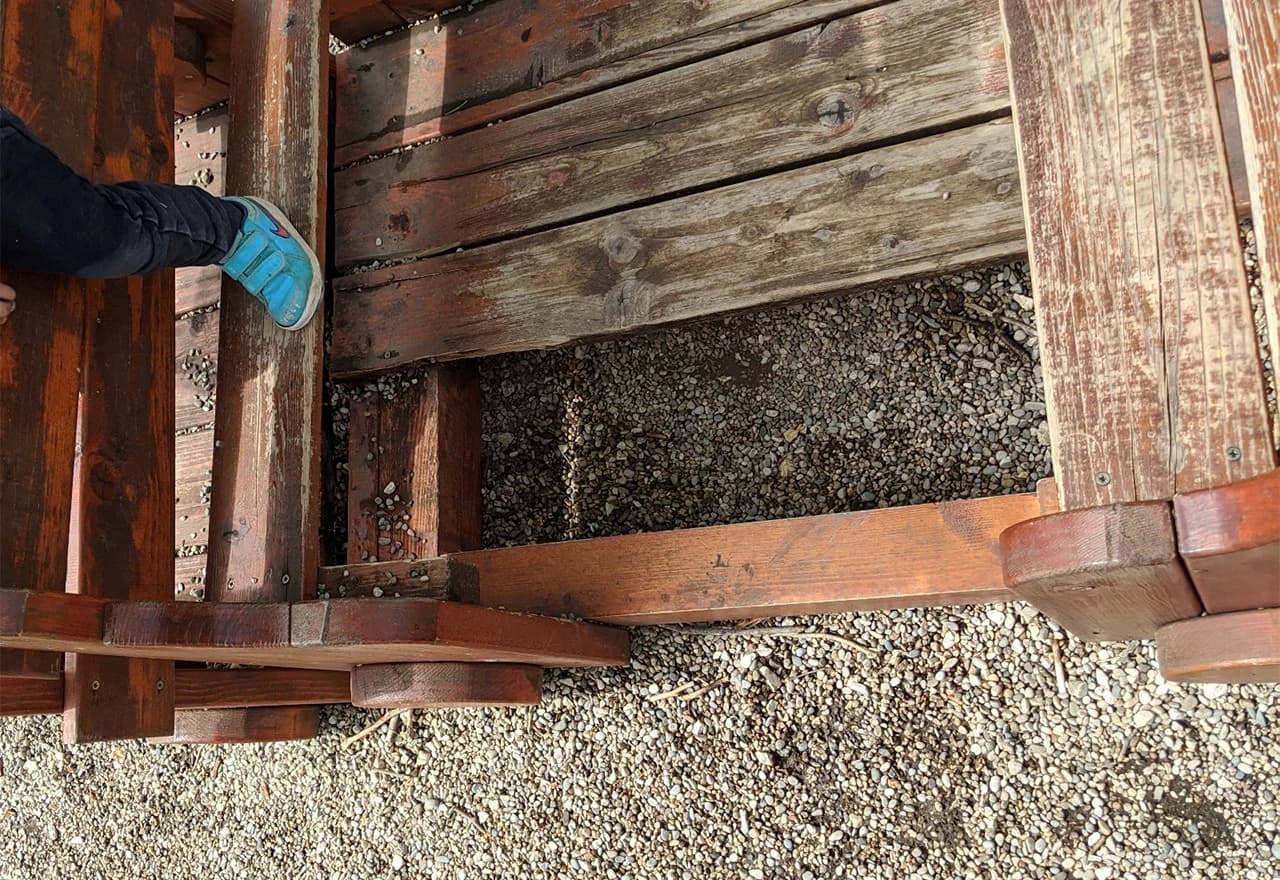 Razvaljene i zapuštene sprave postale su prijetnja svakoj dječjoj igri