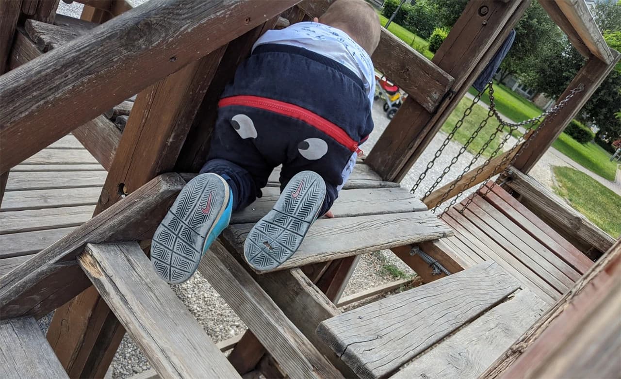 Razvaljene i zapuštene sprave postale su prijetnja svakoj dječjoj igri