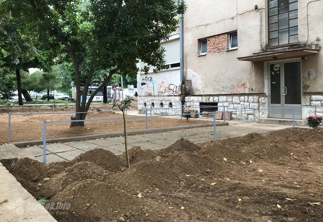 Uređenje dvorišta u Zagrebačkoj ulici