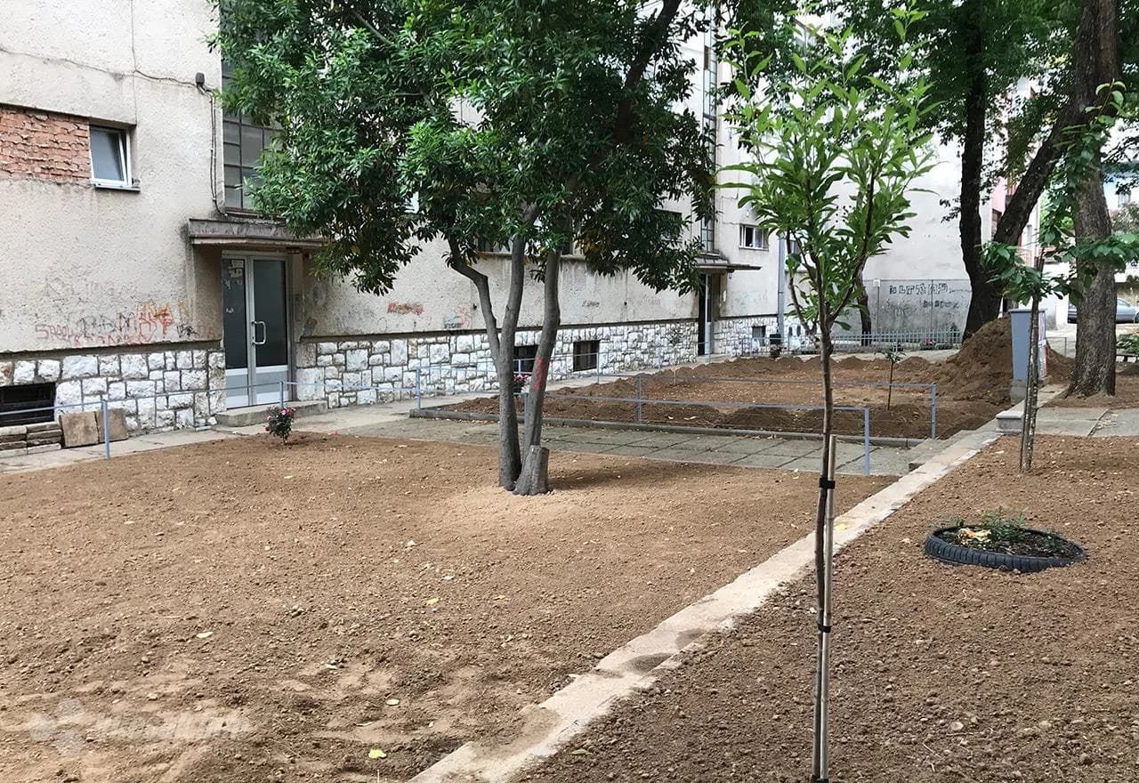 Uređenje dvorišta u Zagrebačkoj ulici