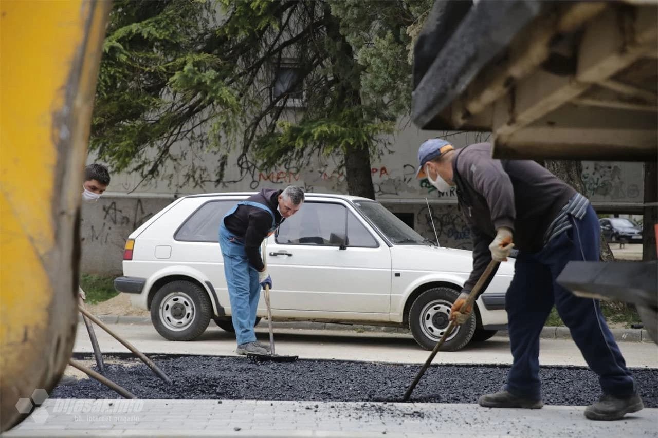 Završava se ulica koja spaja Rudnik s mostom na Aveniji