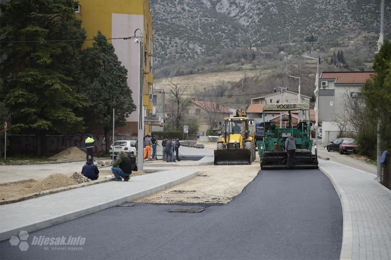 Završava se ulica koja spaja Rudnik s mostom na Aveniji