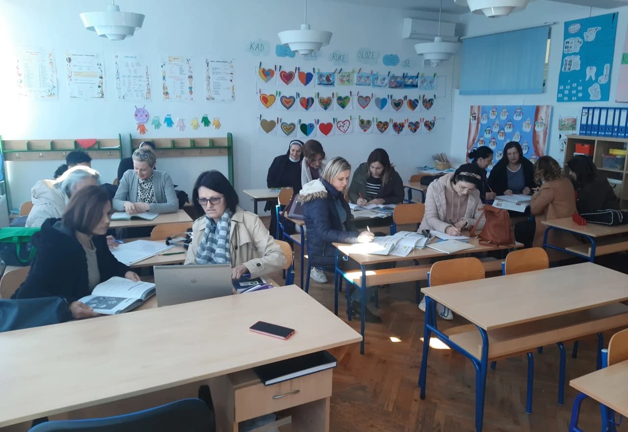 Krenulo se s on-line nastavom