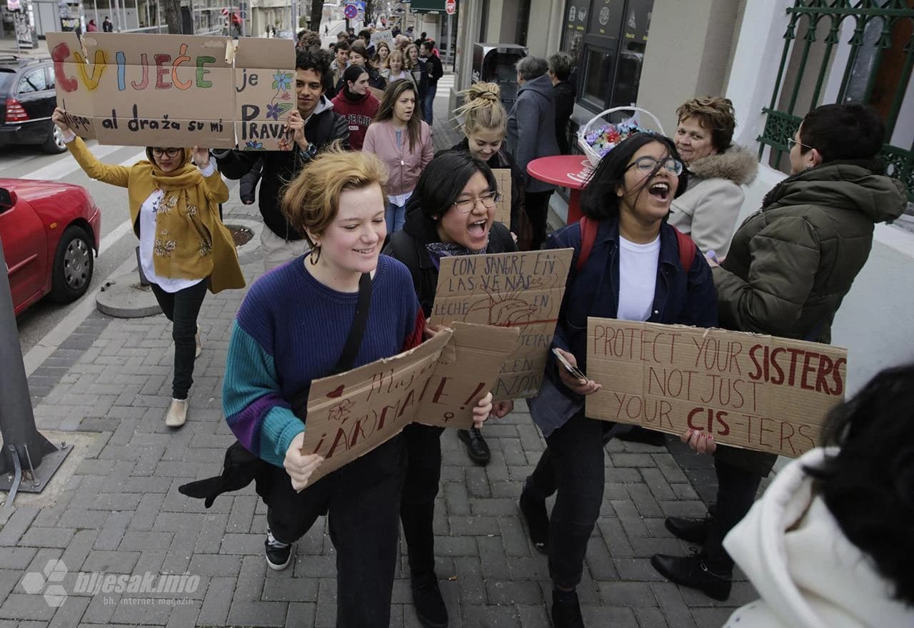 Marš u Mostar povodom Međunarodnog dana žena