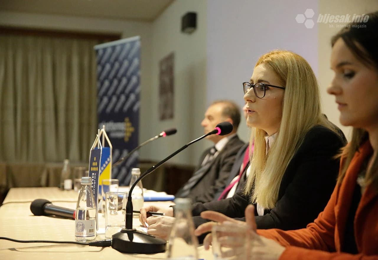 Održana tribina ''Mostar je Platforma za progres Bosne i Hercegovine''