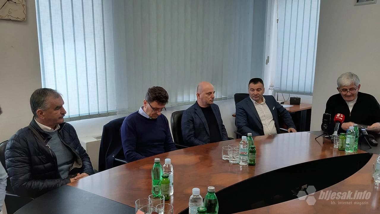 Potpisivanje ugovora u Mostaru