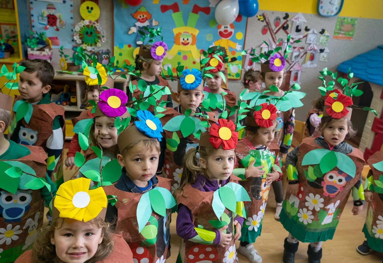 Vesela karnevalska povorka Dječjeg vrtića u Neumu