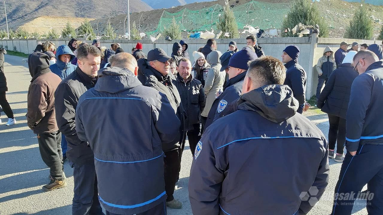 Policija identificira prosvjednike