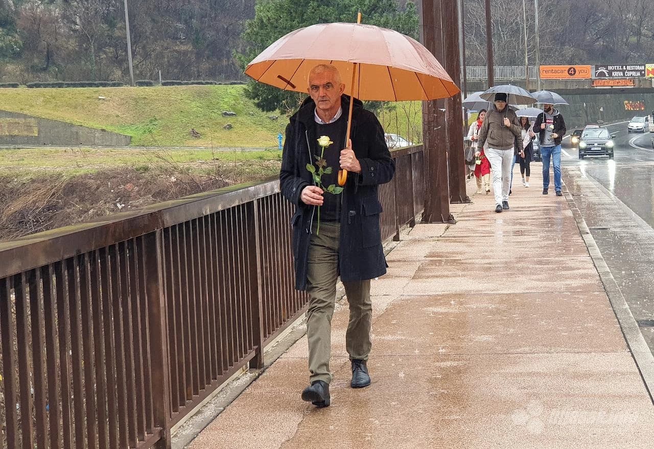 Bijele ruže za pobijene franjevce u Mostaru