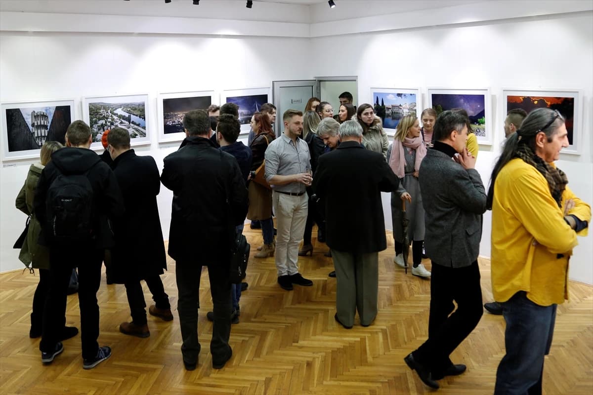 Humanitarna izložba: Fotoreporteri pomažu oboljelima