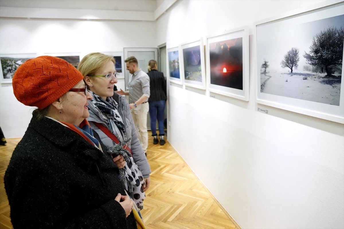 Humanitarna izložba: Fotoreporteri pomažu oboljelima