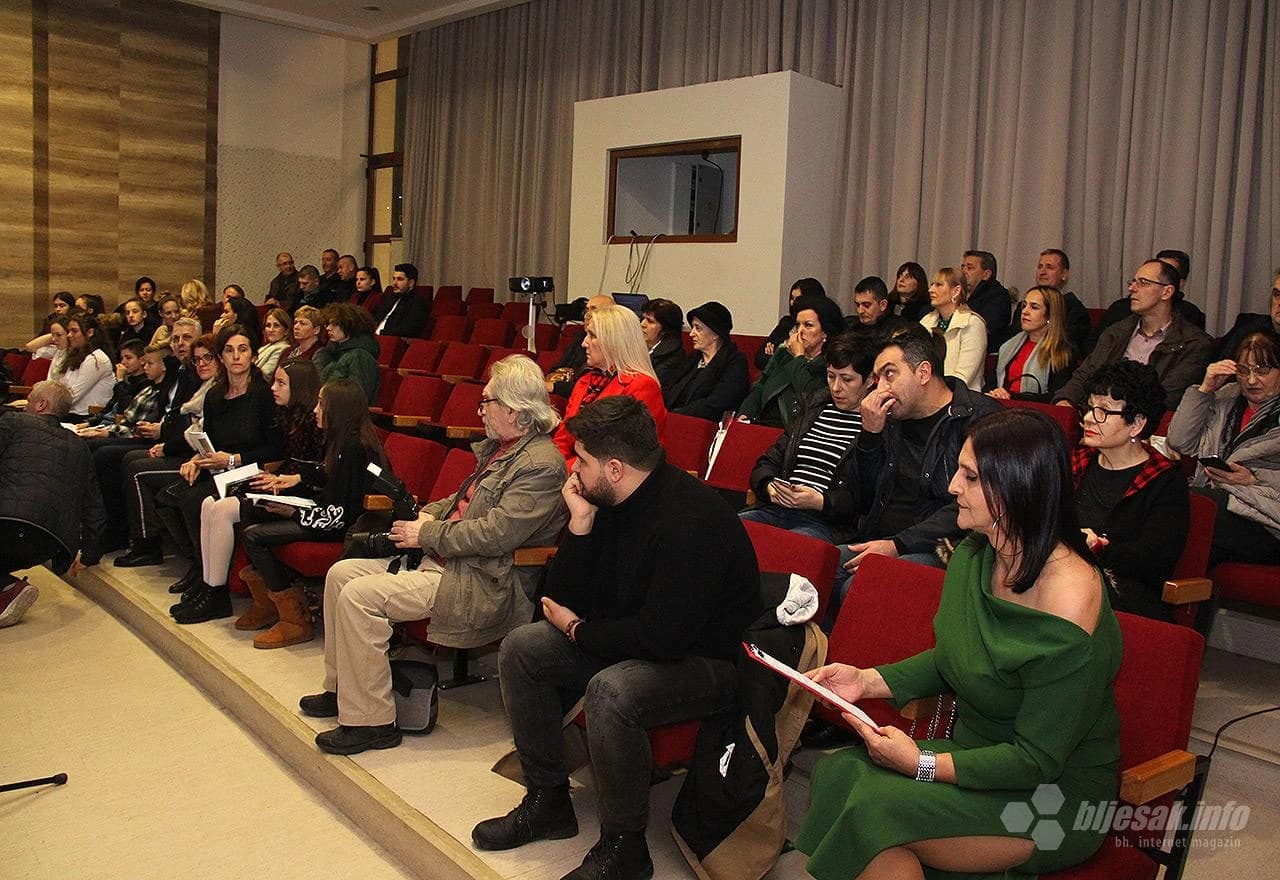 Detalj s predstavljanja