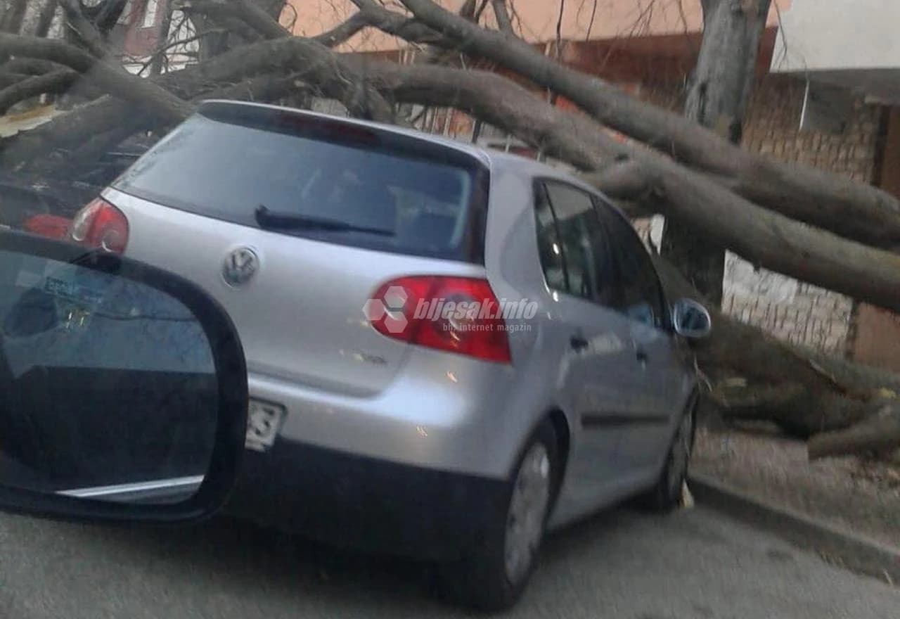 Posljedice olujnog vjetra u Mostaru