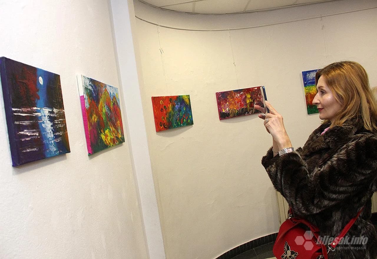 Detalj s otvorenja izložbe