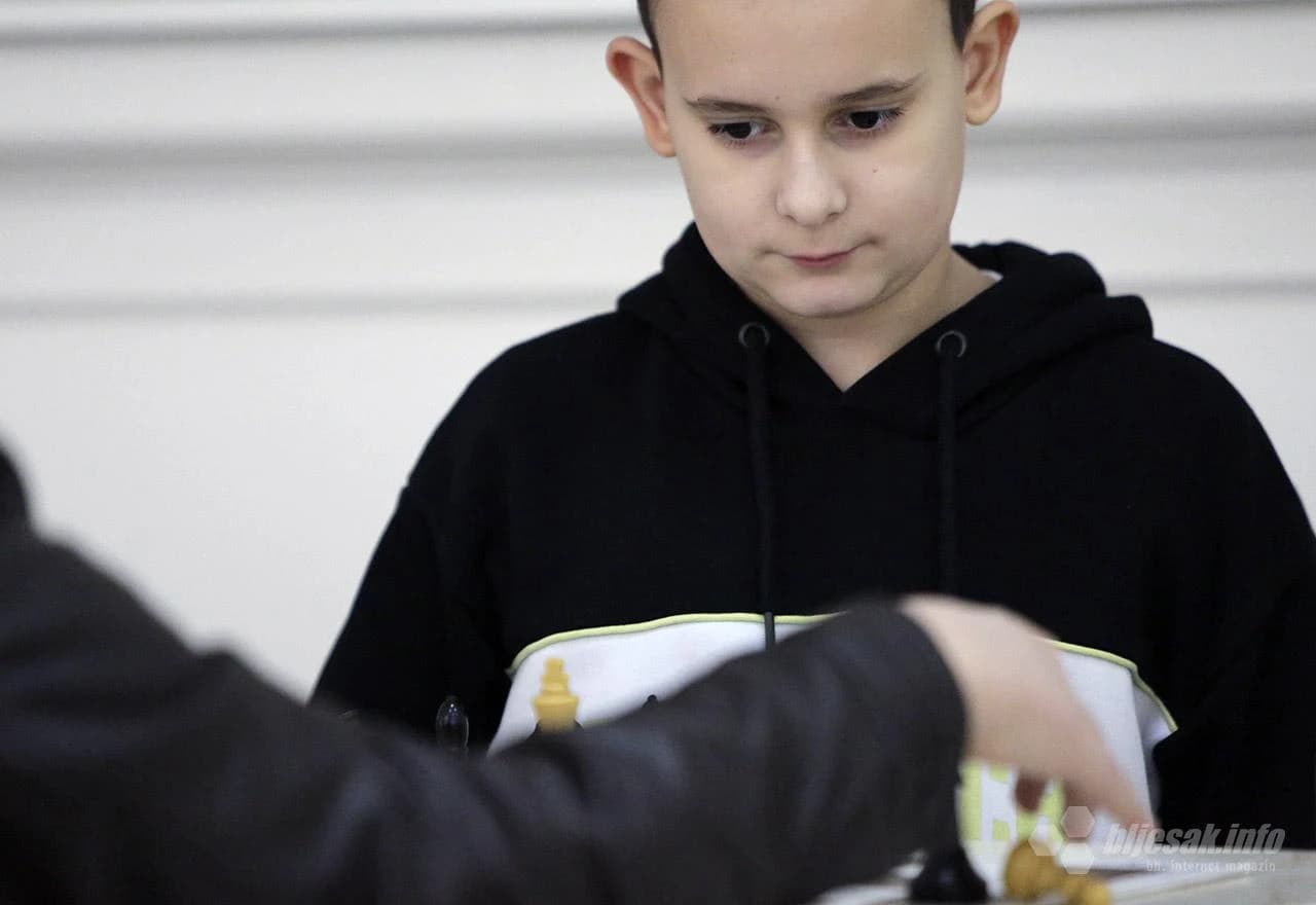 Male glave na putu do velikih mozgova moraju brzo razmišljati o narednom potezu