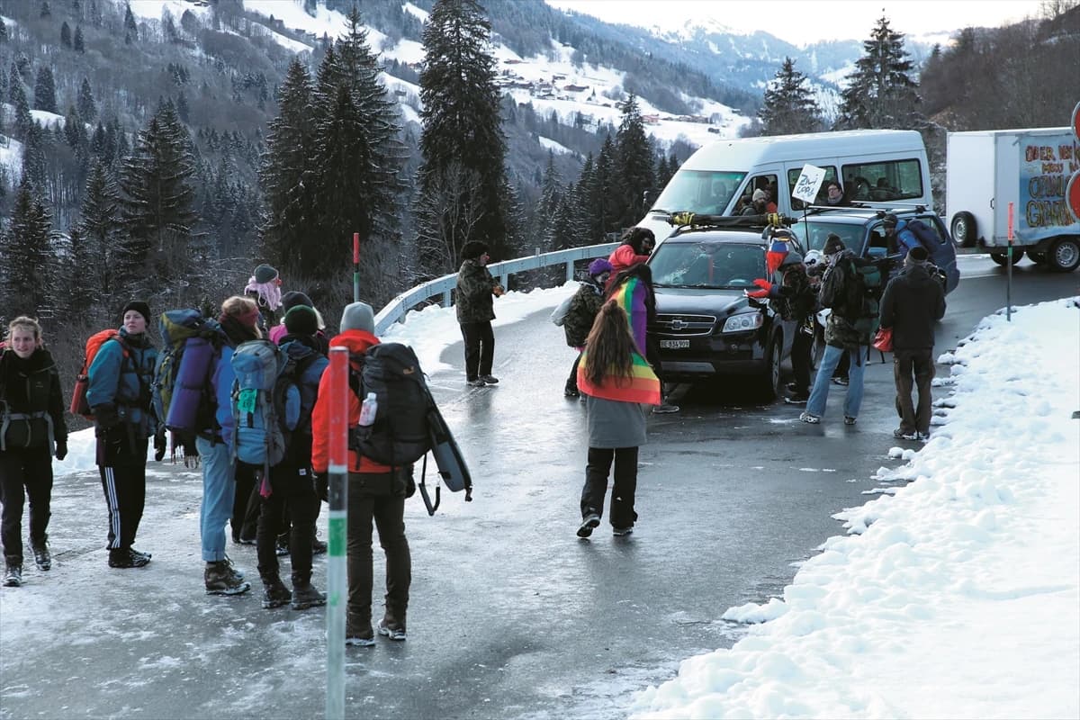 Prosvjedi na početku 50. Svjetskog ekonomskog foruma u Davosu