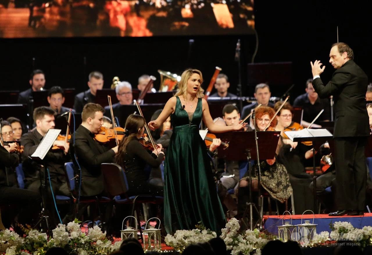 Mostarski simfoničari oduševili Novogodišnjim koncertom