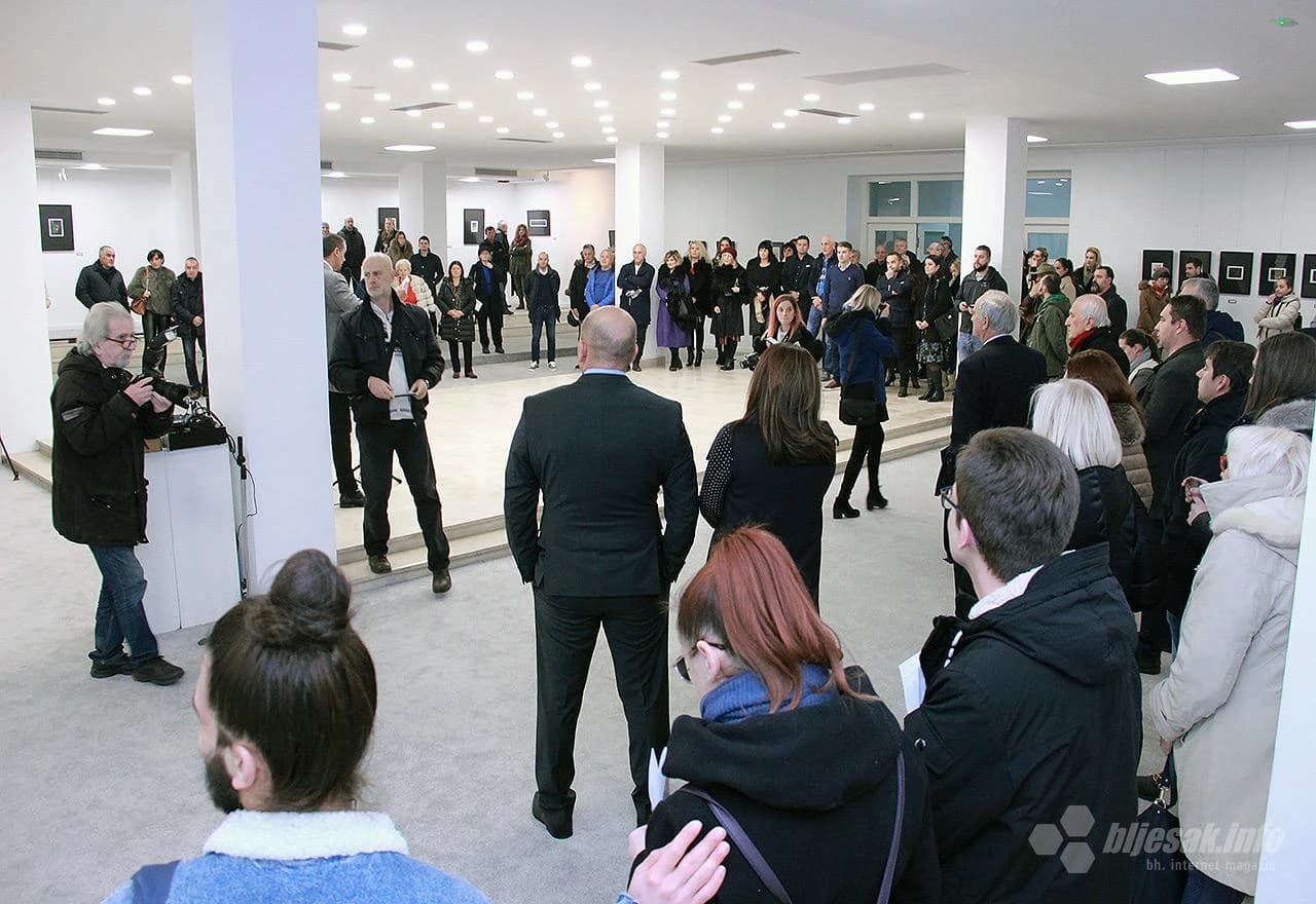 Otvorena izložba radova istaknutog grafičara Virgilija Nevjestića