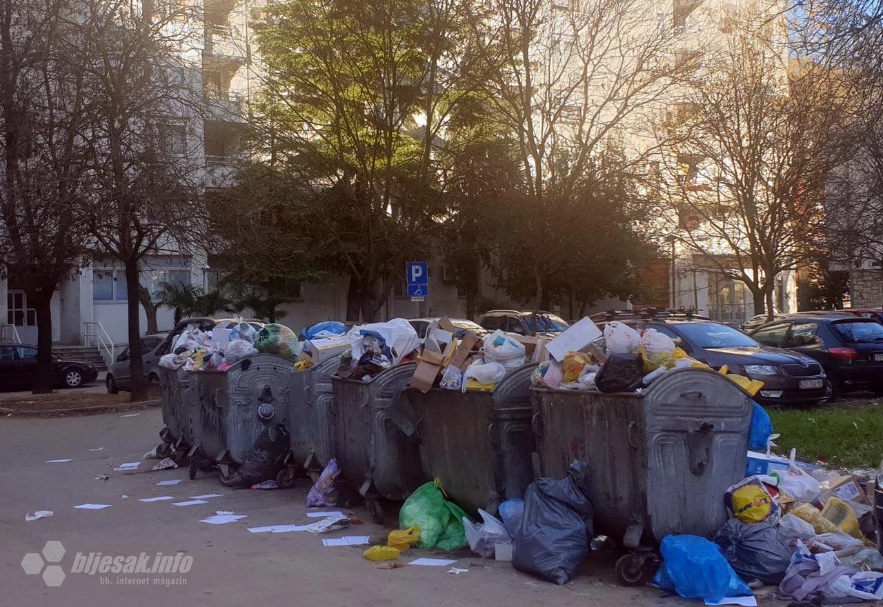 Deponija je odblokirana, a smeće ostalo zarobljeno