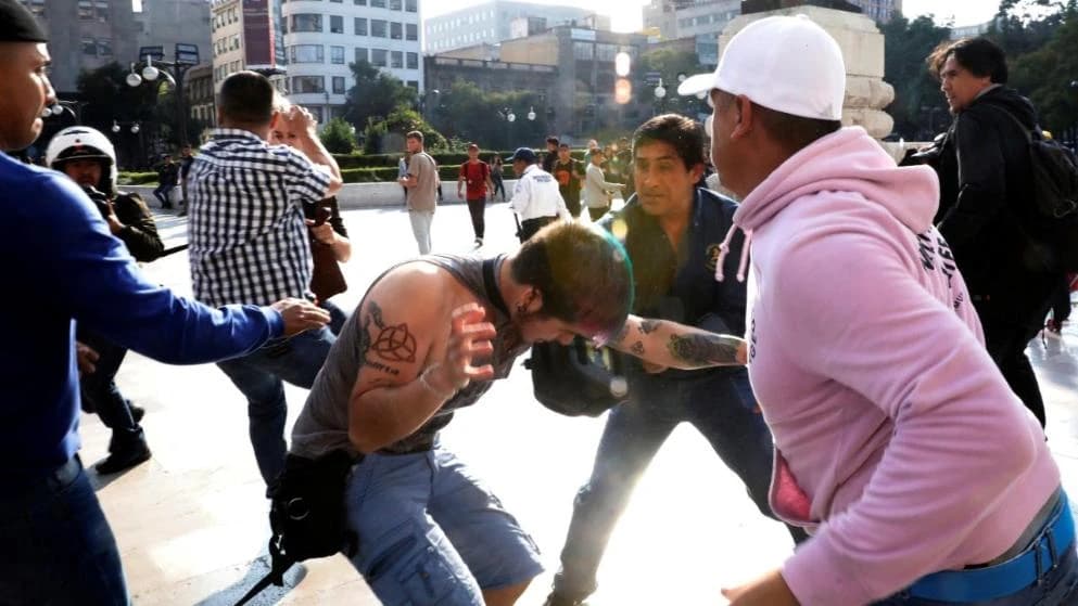 Kad nema snage argumenata, prorade argumenti snage...