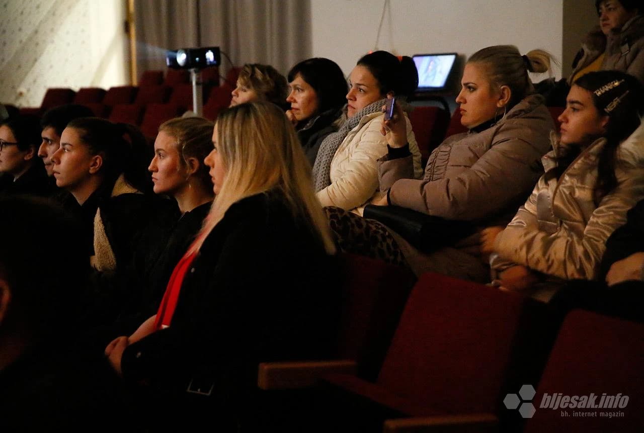 Tribina i film  'Imamo pravo' u Mostaru