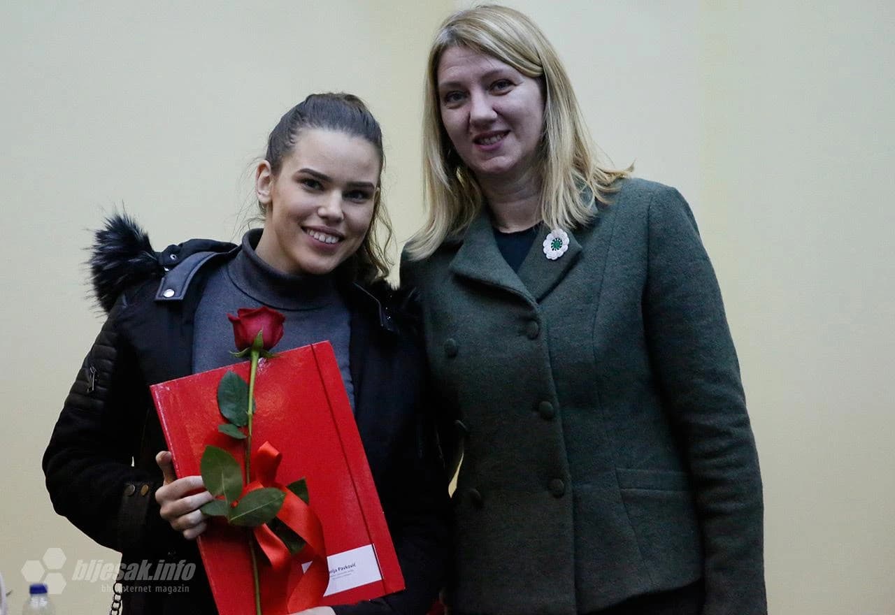 Zaslužena priznanja najboljim studentima u Federaciji BiH 