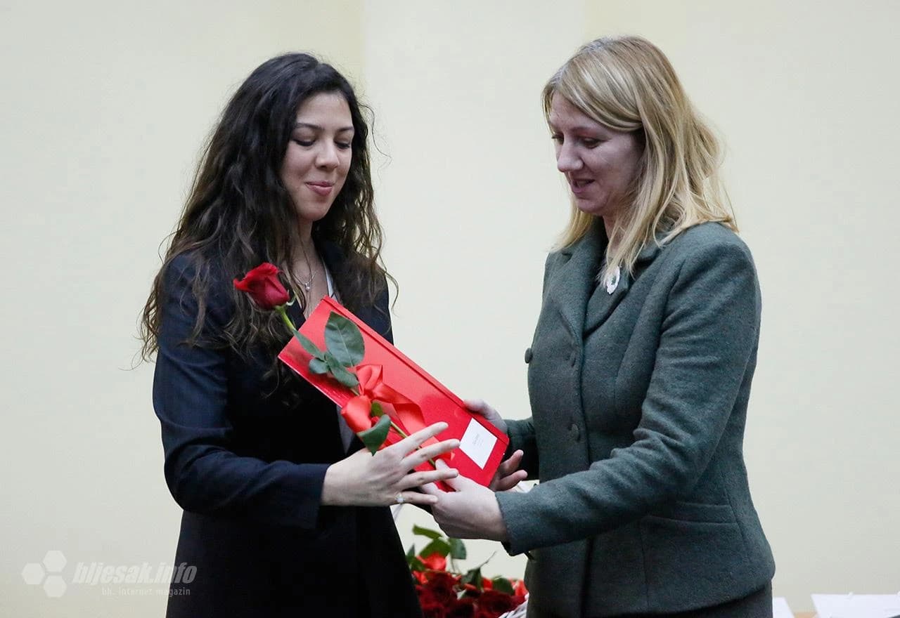 Zaslužena priznanja najboljim studentima u Federaciji BiH 