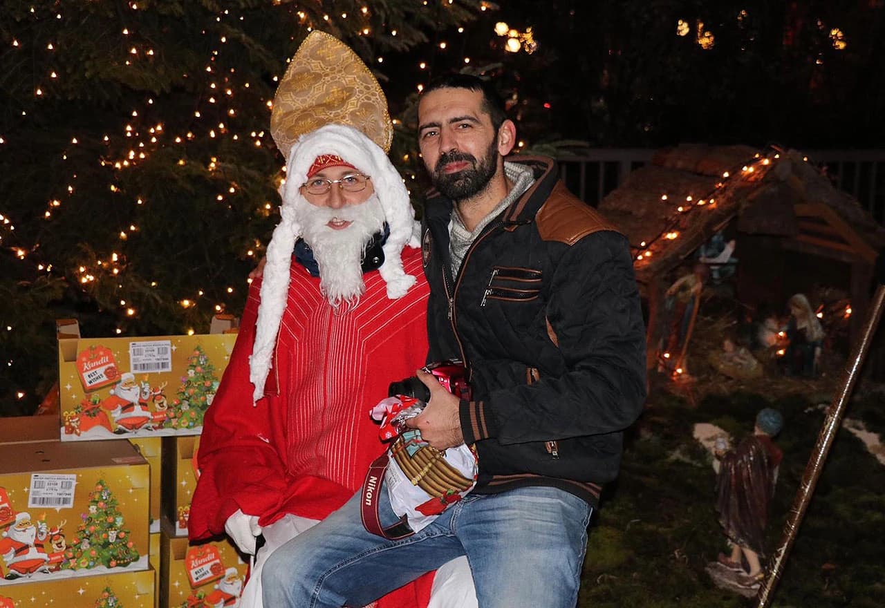 U krilu svetog Nikole našli su se i neki stariji :)