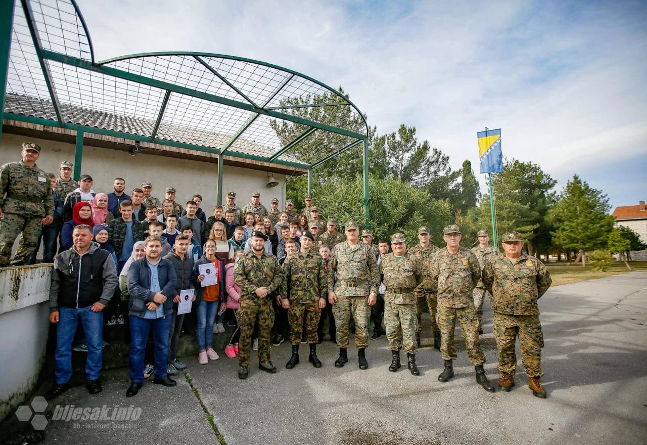 "Dani otvorenih vrata" u vojarni "Miralem Jugo" 