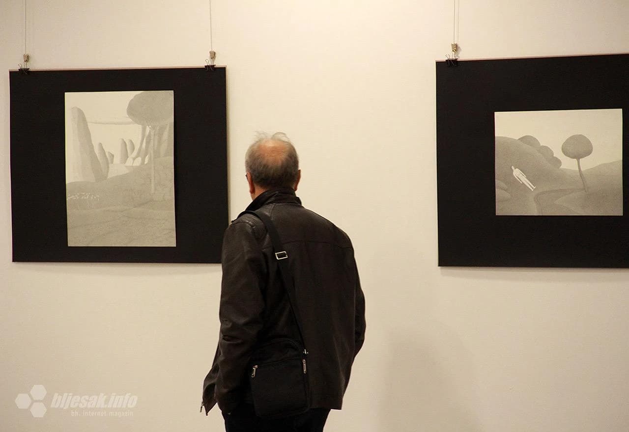 Detalj s otvorenja izložbe Ivana Rogulja