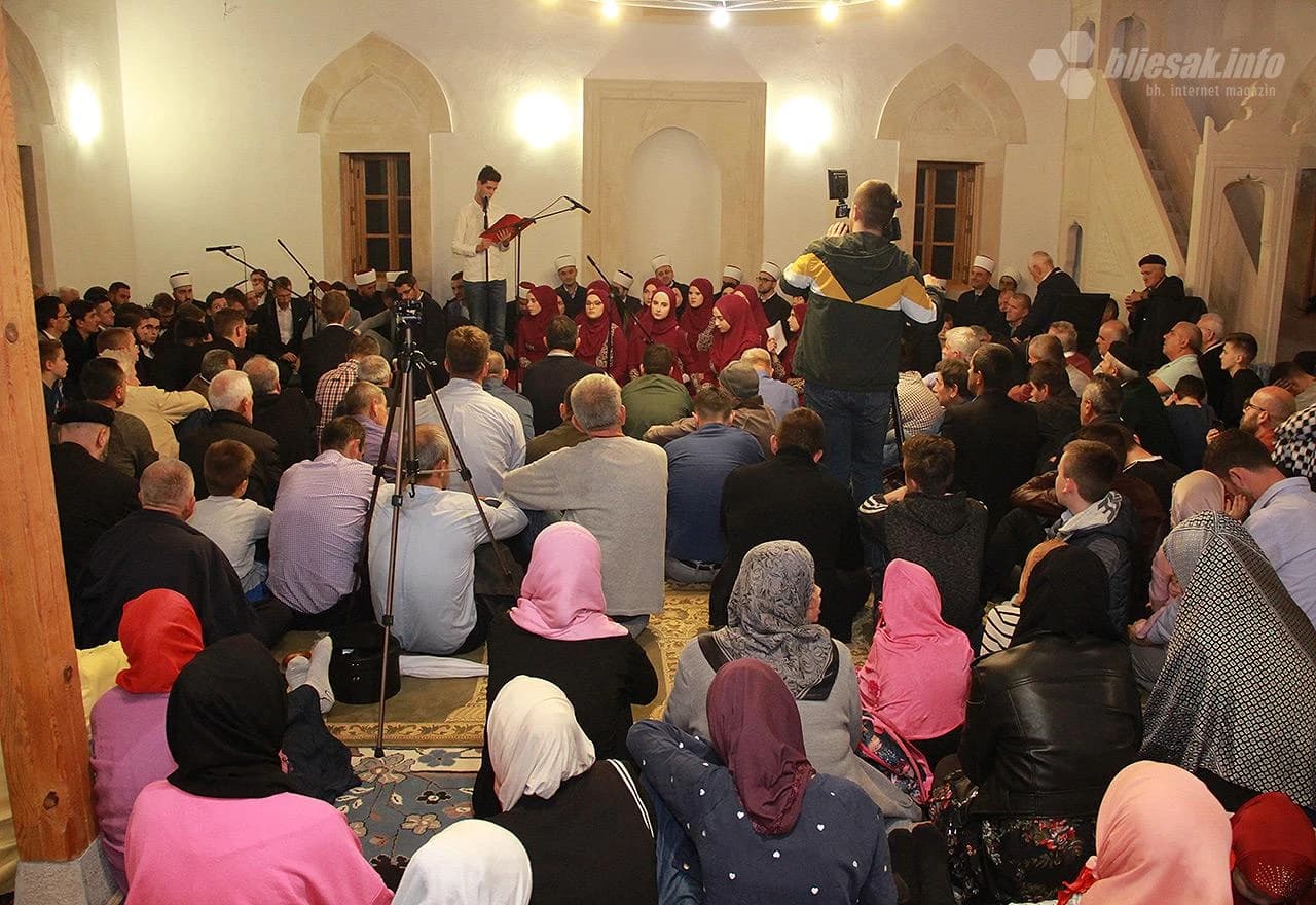 Detalj s centralne svečanosti