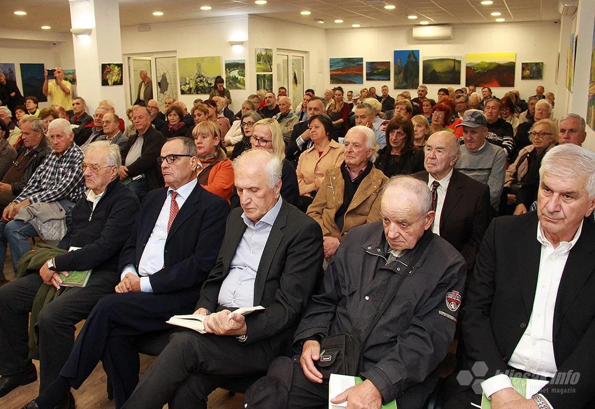 Predstavljena knjiga ''Šta je život bez dušmana?'', autora Gojka Berića