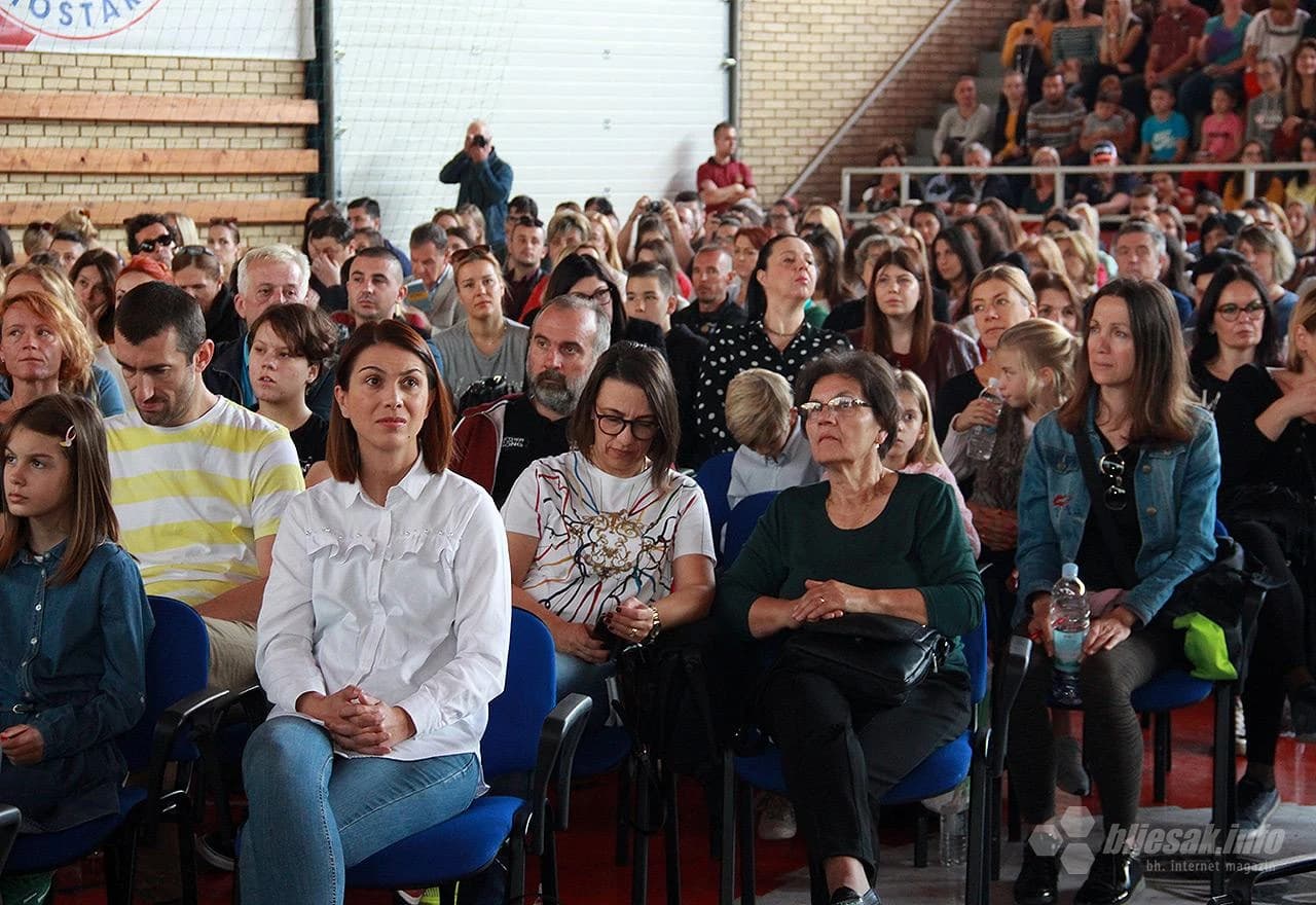 Zainteresirani su u velikom broju došli poslušati predavanje
