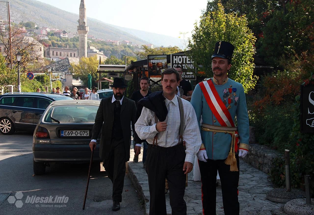 Povijesni likovi šetali Mostarom