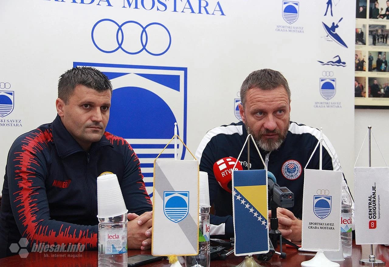 Detalj s konferencije za medije