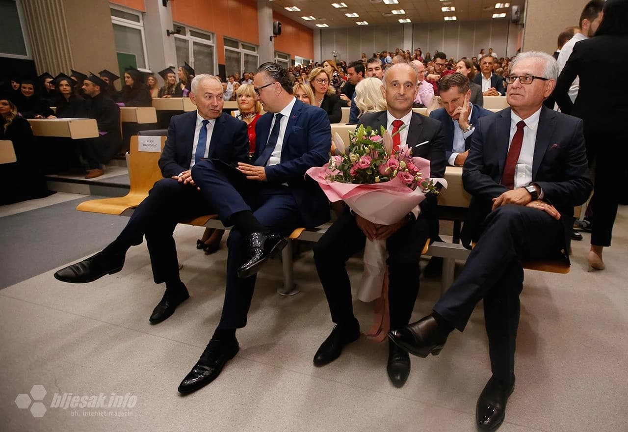 Svećena promocija četvrte generacije studenata Farmaceutskog fakulteta