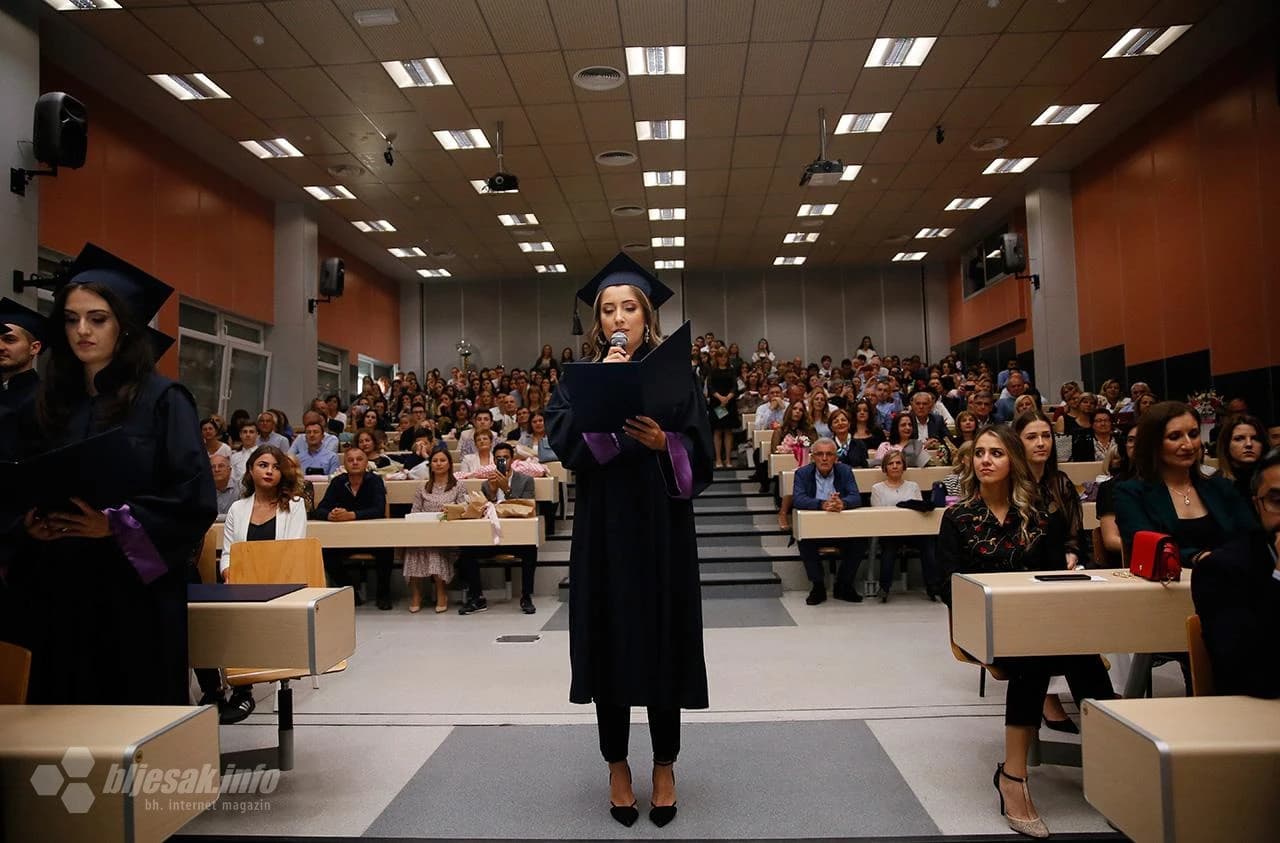 Svećena promocija četvrte generacije studenata Farmaceutskog fakulteta