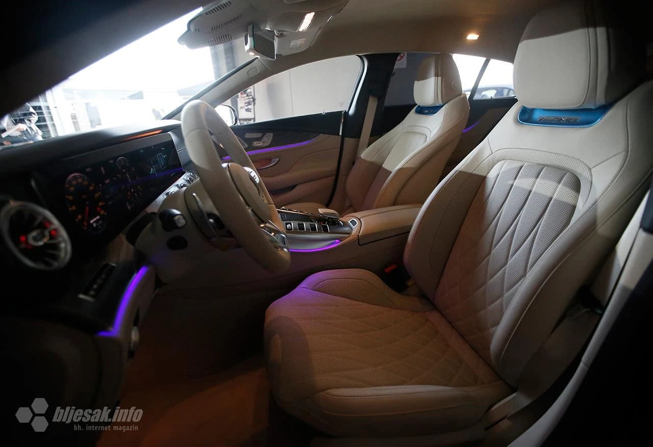 Mercedes-Benz Star Experience 2019 