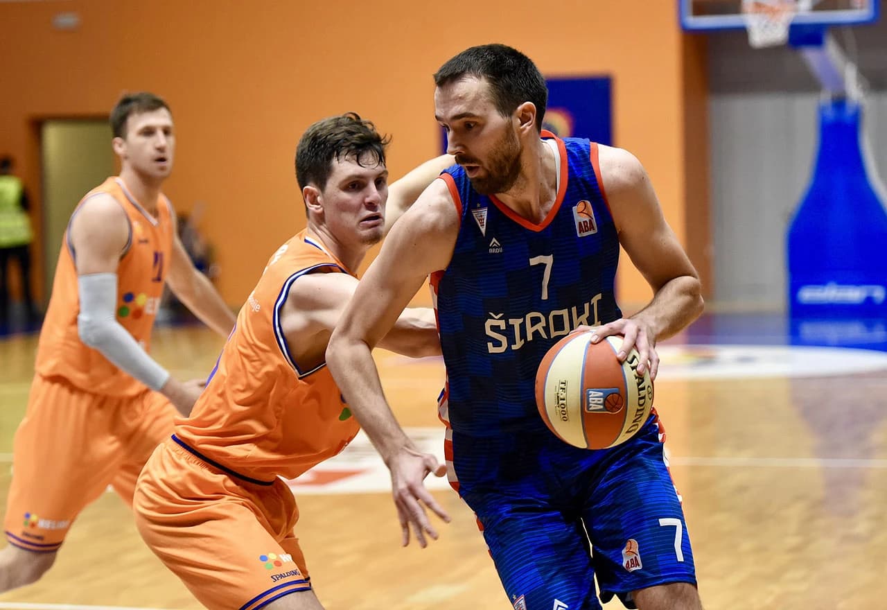 KK Helios - HKK Široki