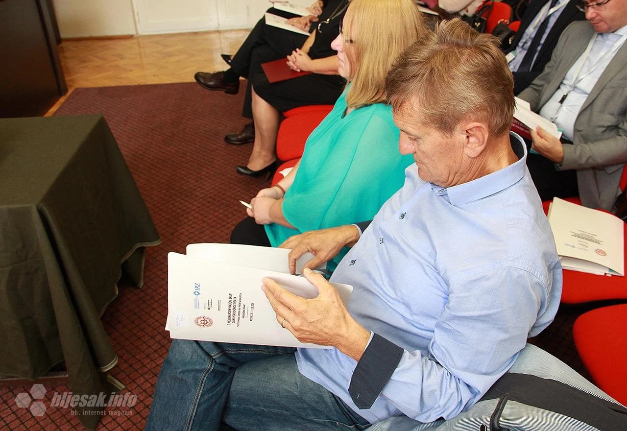 Detalj s otvaranja skupa