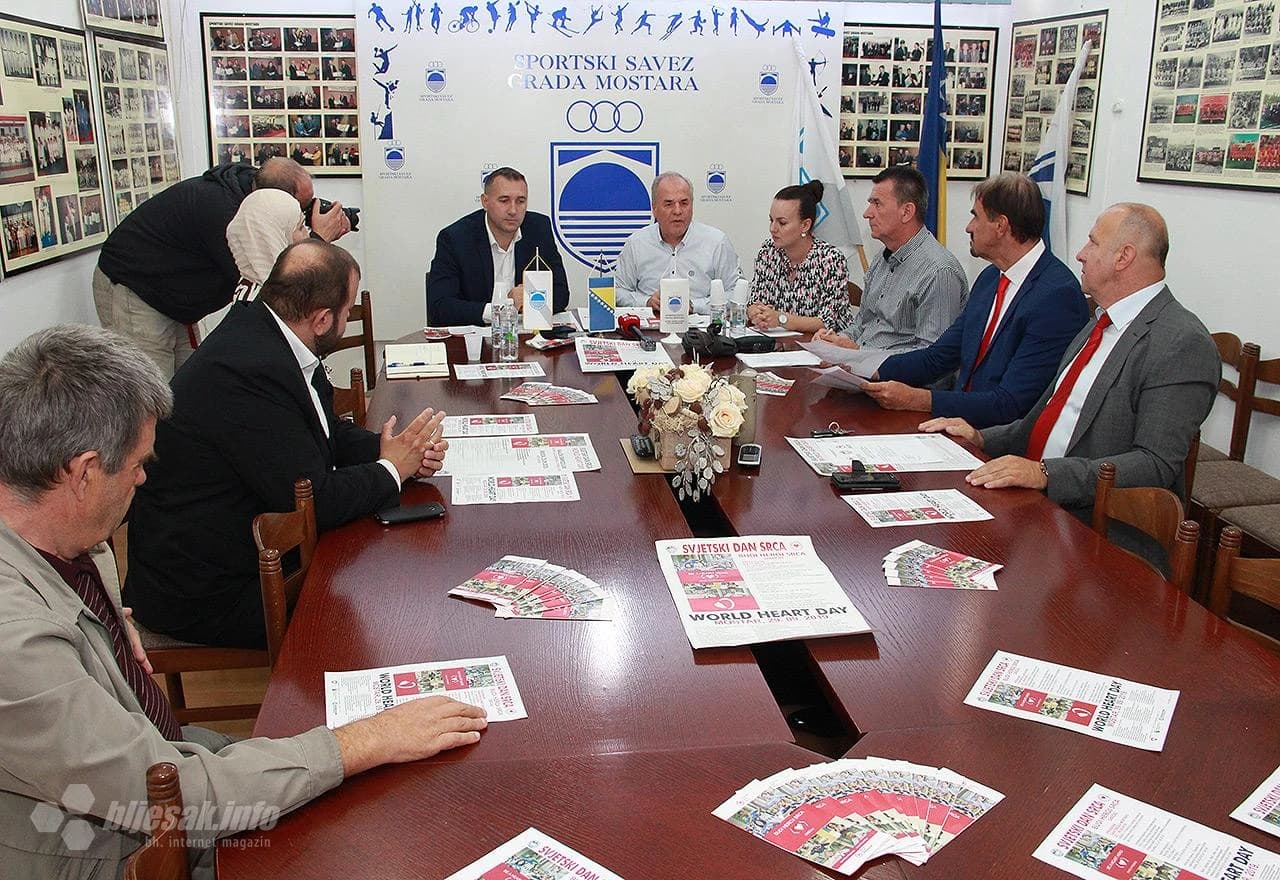 Detalj s konferencije za medije