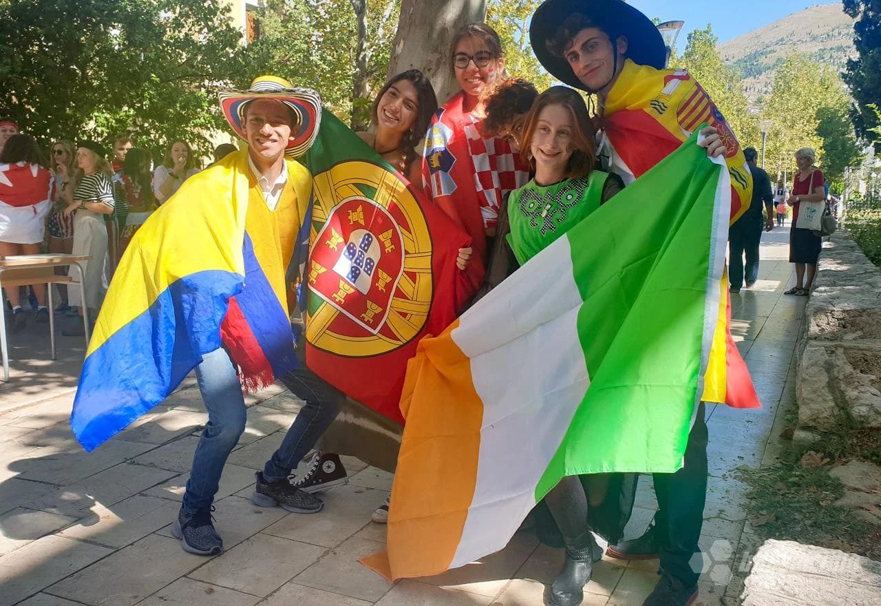 Put oko svijeta za 80 minut