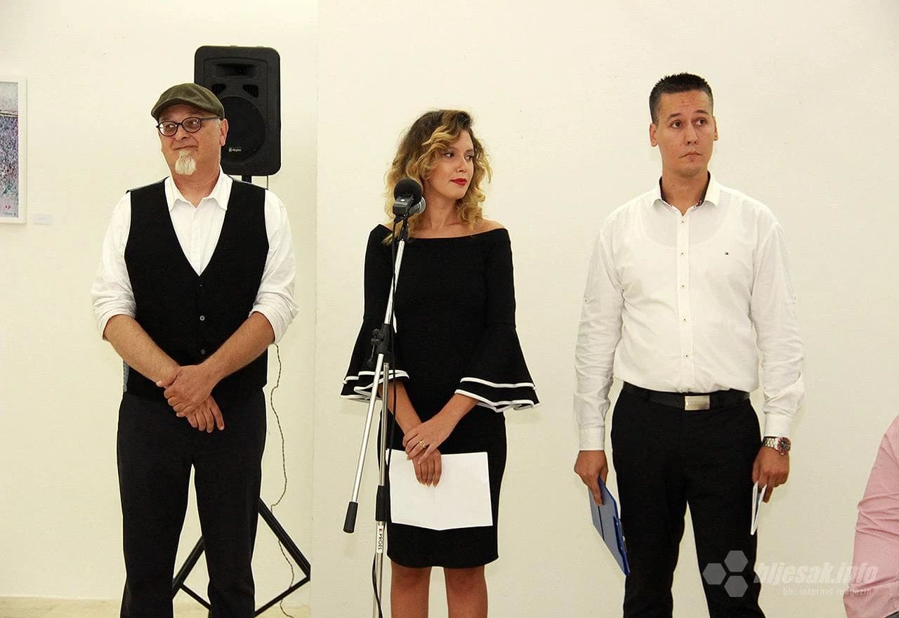 Detalj s otvorenja izložbe