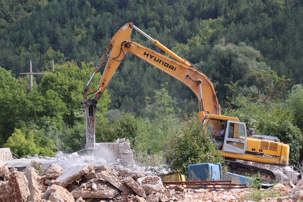 Srušen stari pročistač 