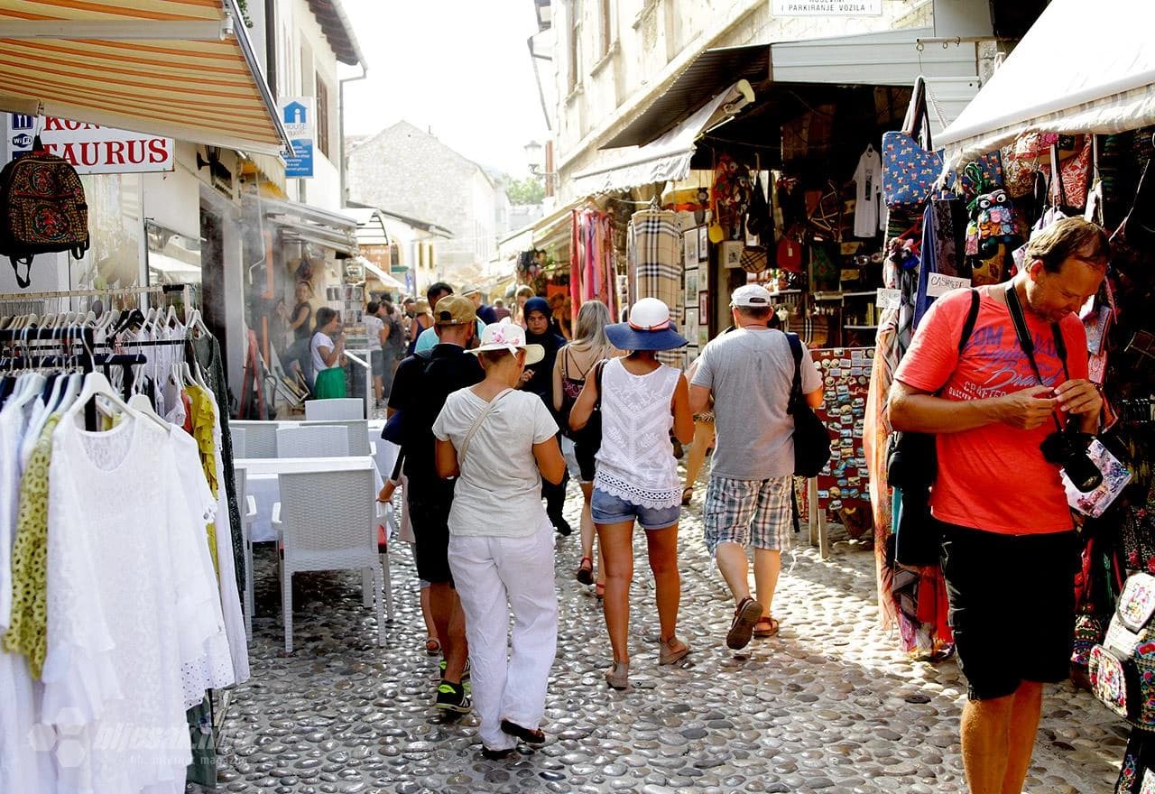 Cliff Diving u Mostaru: Odrađen prvi trening, skakačima Neretva izazov
