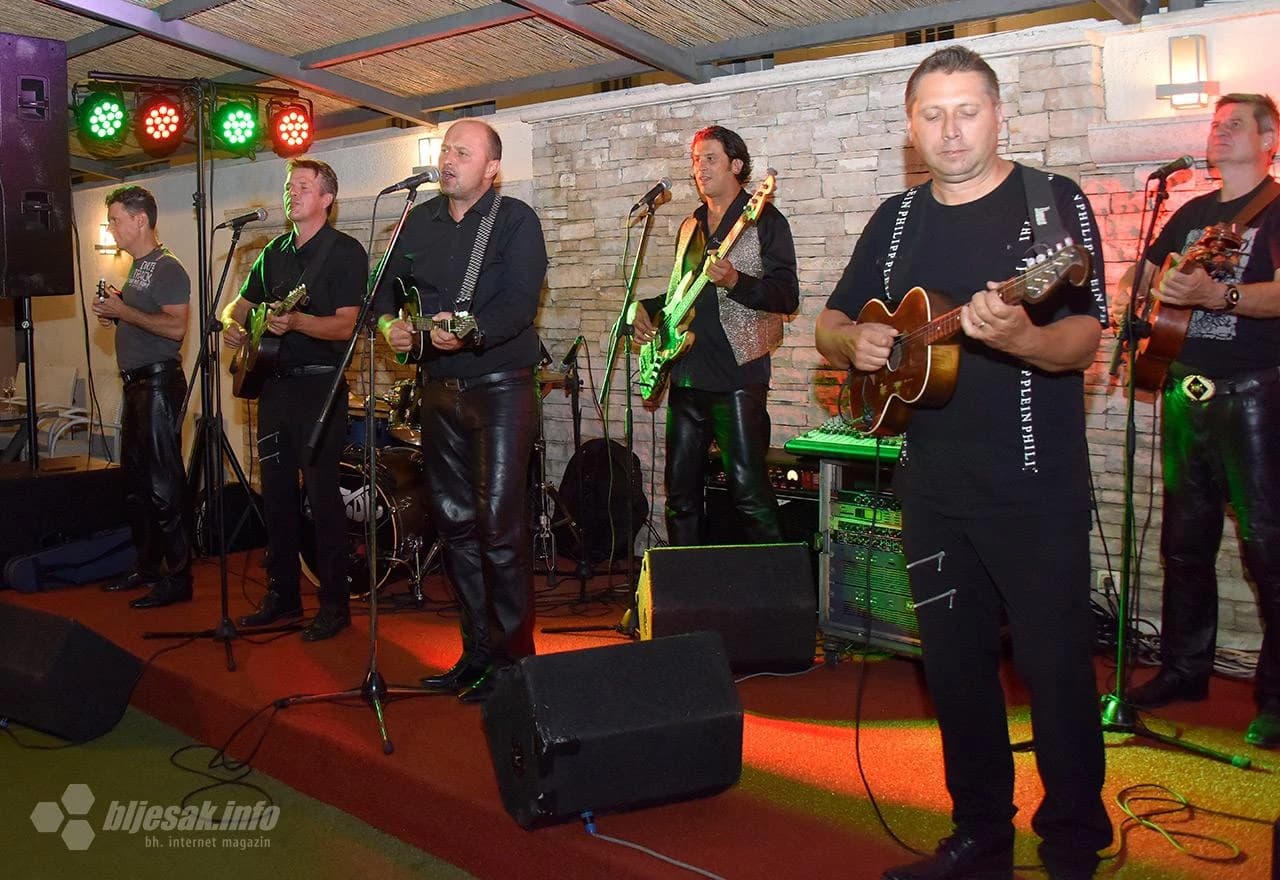 Odličan nastup Gazda i još bolja hrana recept za super zabavu u Karting Klubu